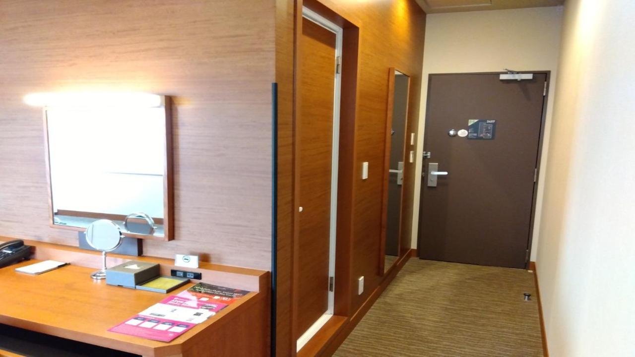 Odysis Suites Osaka Airport Hotel 이즈미-사노 외부 사진