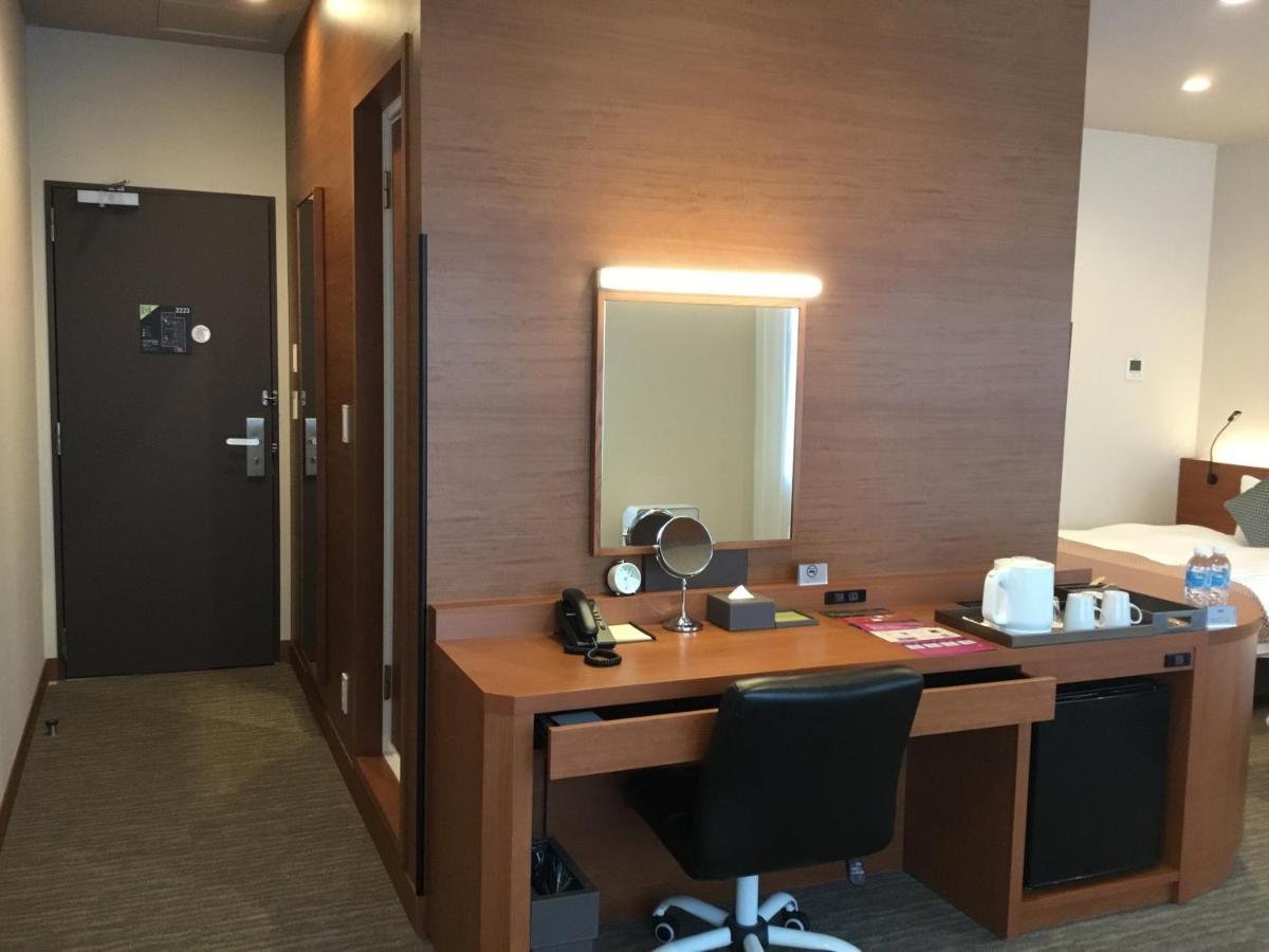 Odysis Suites Osaka Airport Hotel 이즈미-사노 외부 사진
